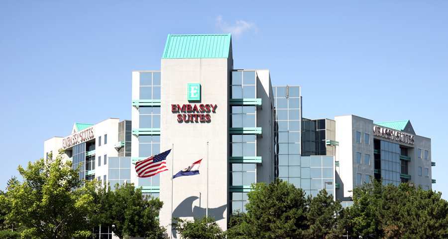 Embassy Suites By Hilton St Louis Airport Bridgeton Bagian luar foto